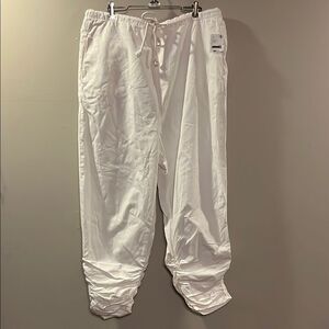 NWT Free People White Pants